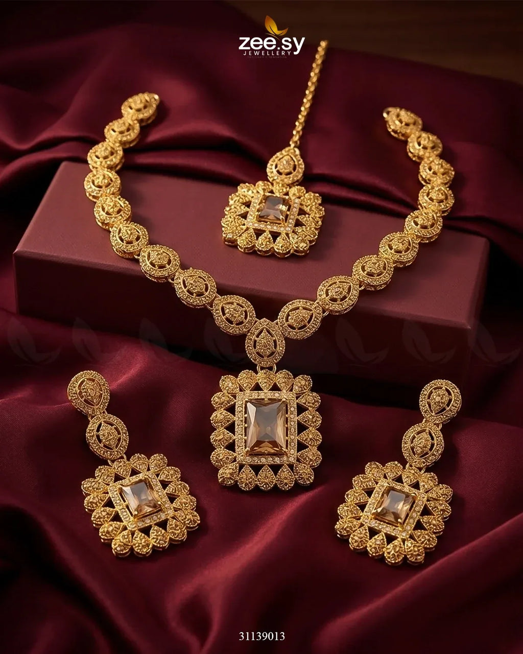 Square Bold Stone Necklace Set