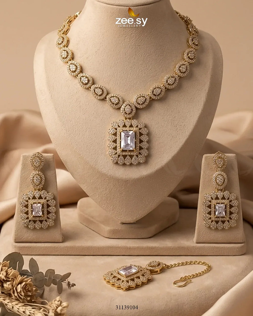 Square Bold Stone Necklace Set