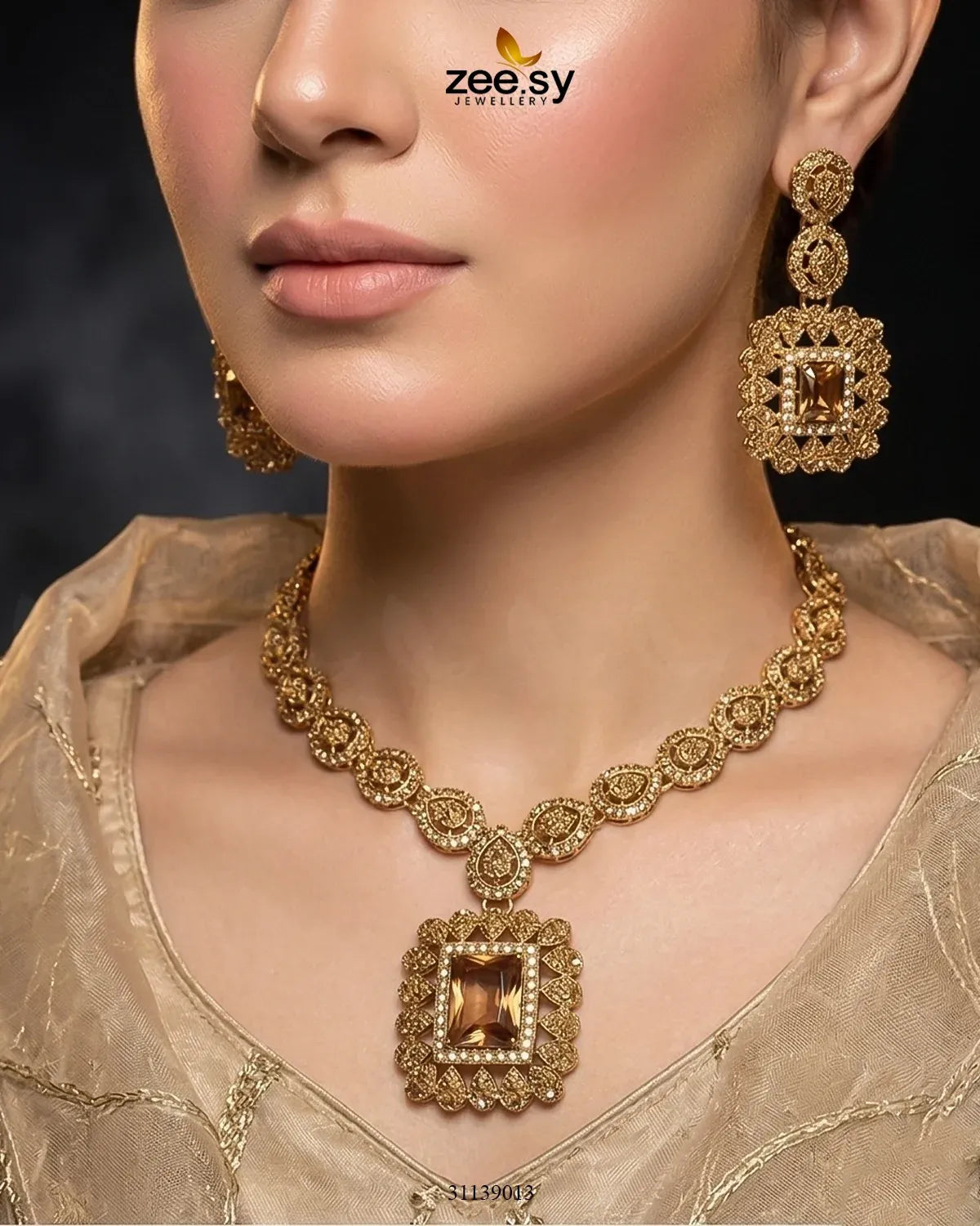Square Bold Stone Necklace Set