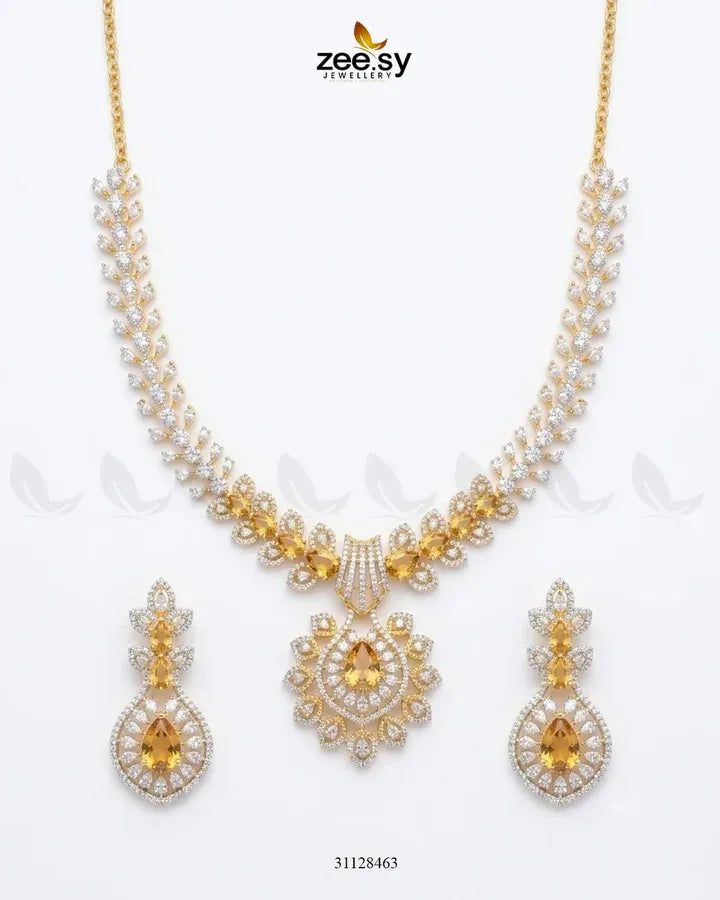 Jasmine Cut Heritage Pearl Earrings